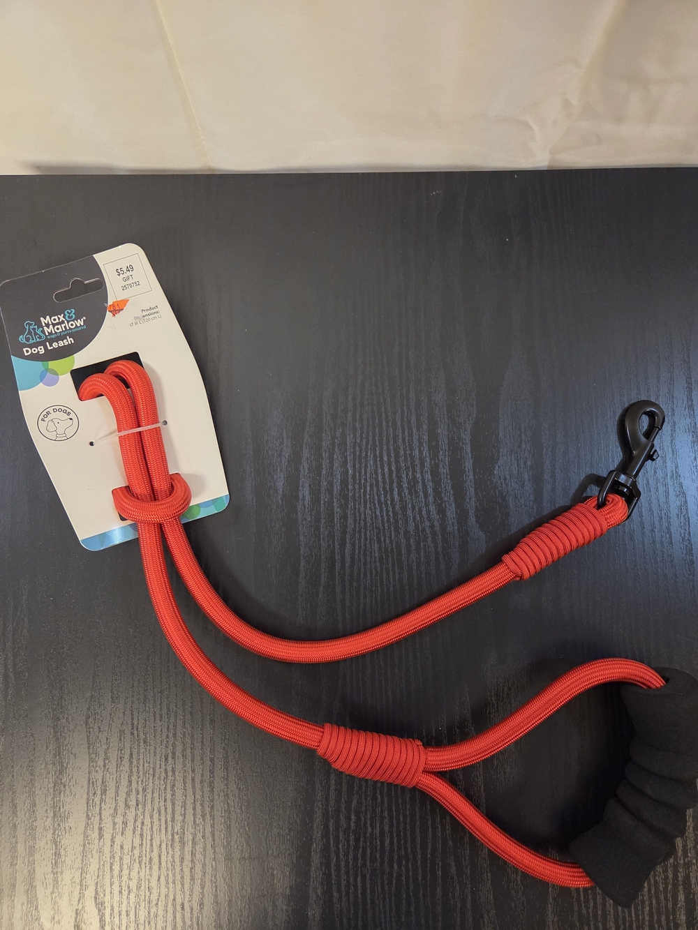 Dog leash